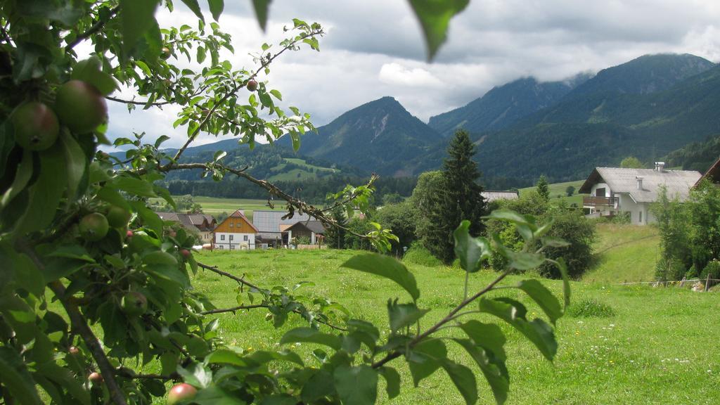 Gaestehaus Zum Steirischen Kuss Aich  Exterior photo