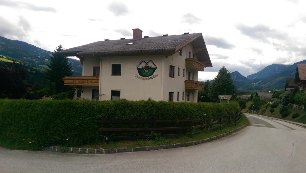Gaestehaus Zum Steirischen Kuss Aich  Exterior photo